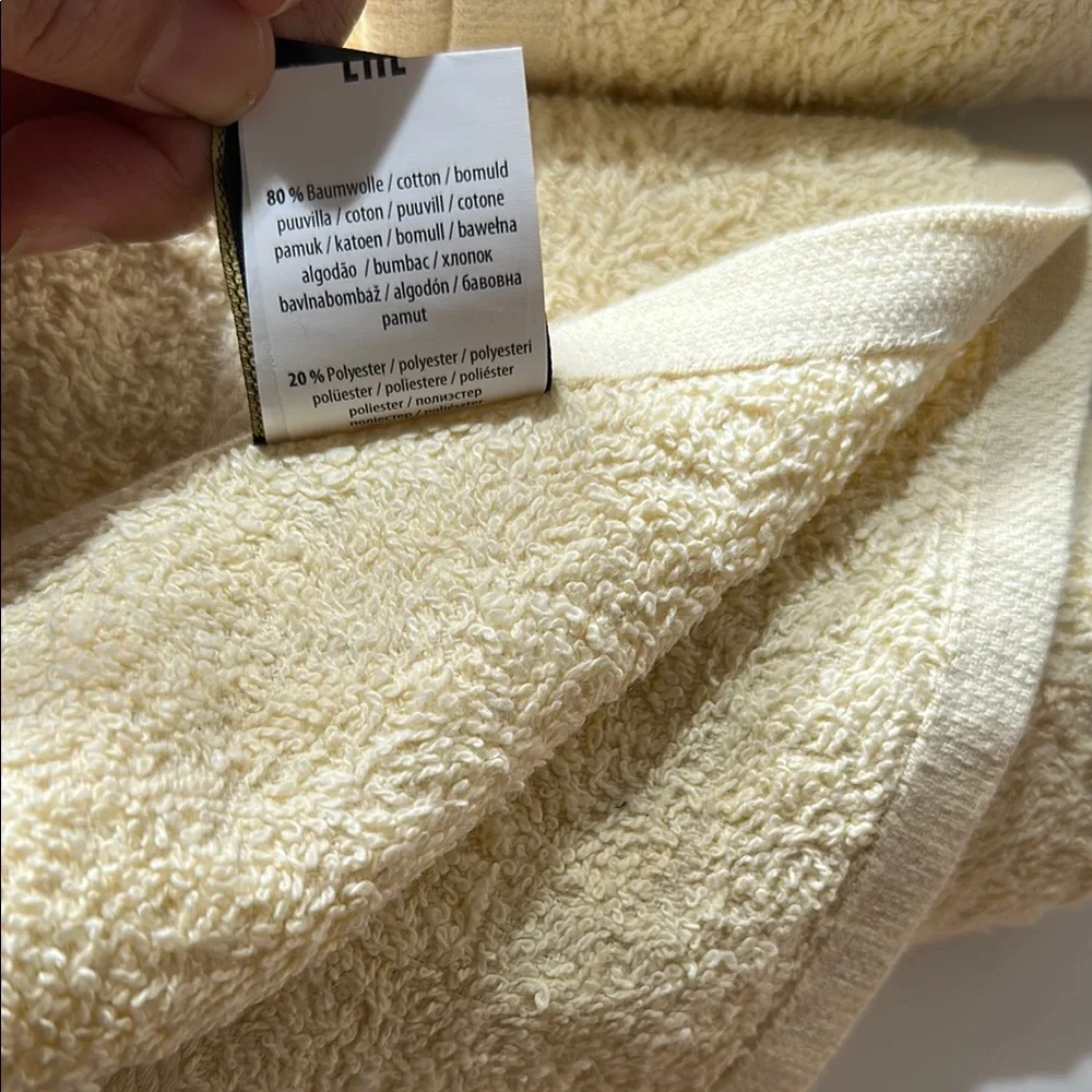 3 Cream Bath Towels size 40”x20”